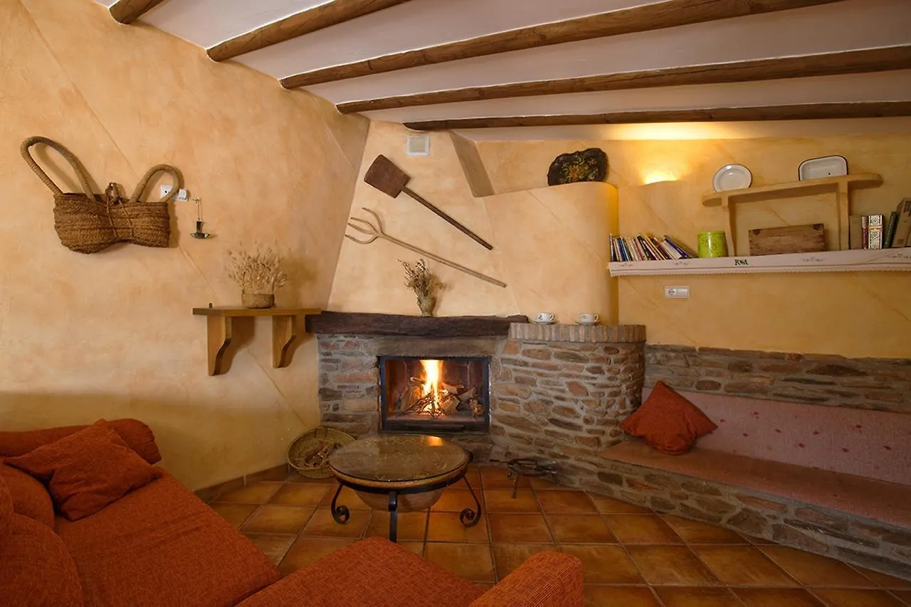 Reul Alto Cortijos Rurales Casa de hóspedes Laroya