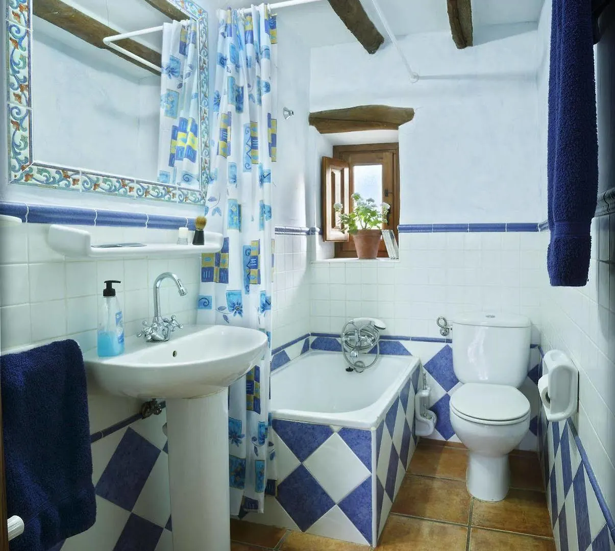 Reul Alto Cortijos Rurales Casa de hóspedes Laroya 0*,  Espanha